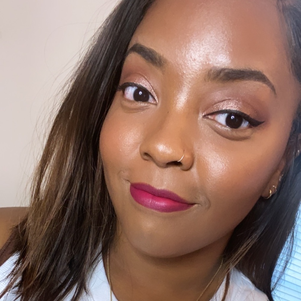 Meet your Posher, Michaela